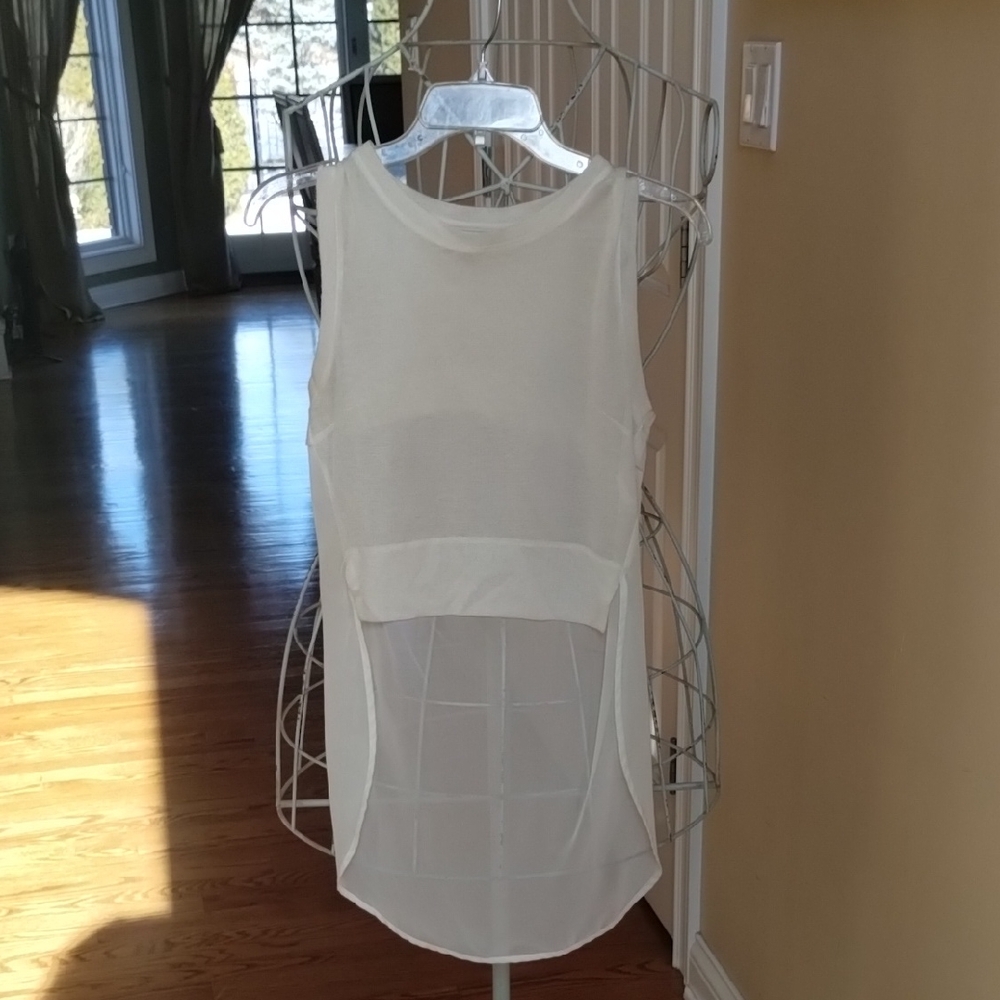 Zara Sleeveless Cream Top